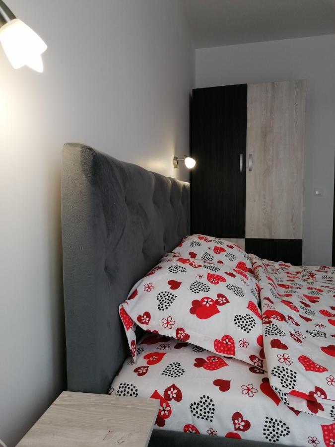 AMA Apartament cu terasă 50 mp&parcare Brașov Exterior foto